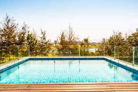 Cost of Glass Pool Fence Repair in Miami Beach, FL